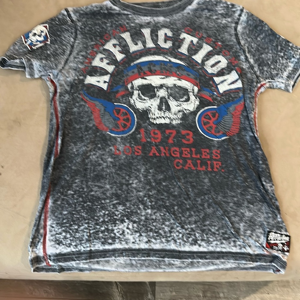 Affliction t shirt